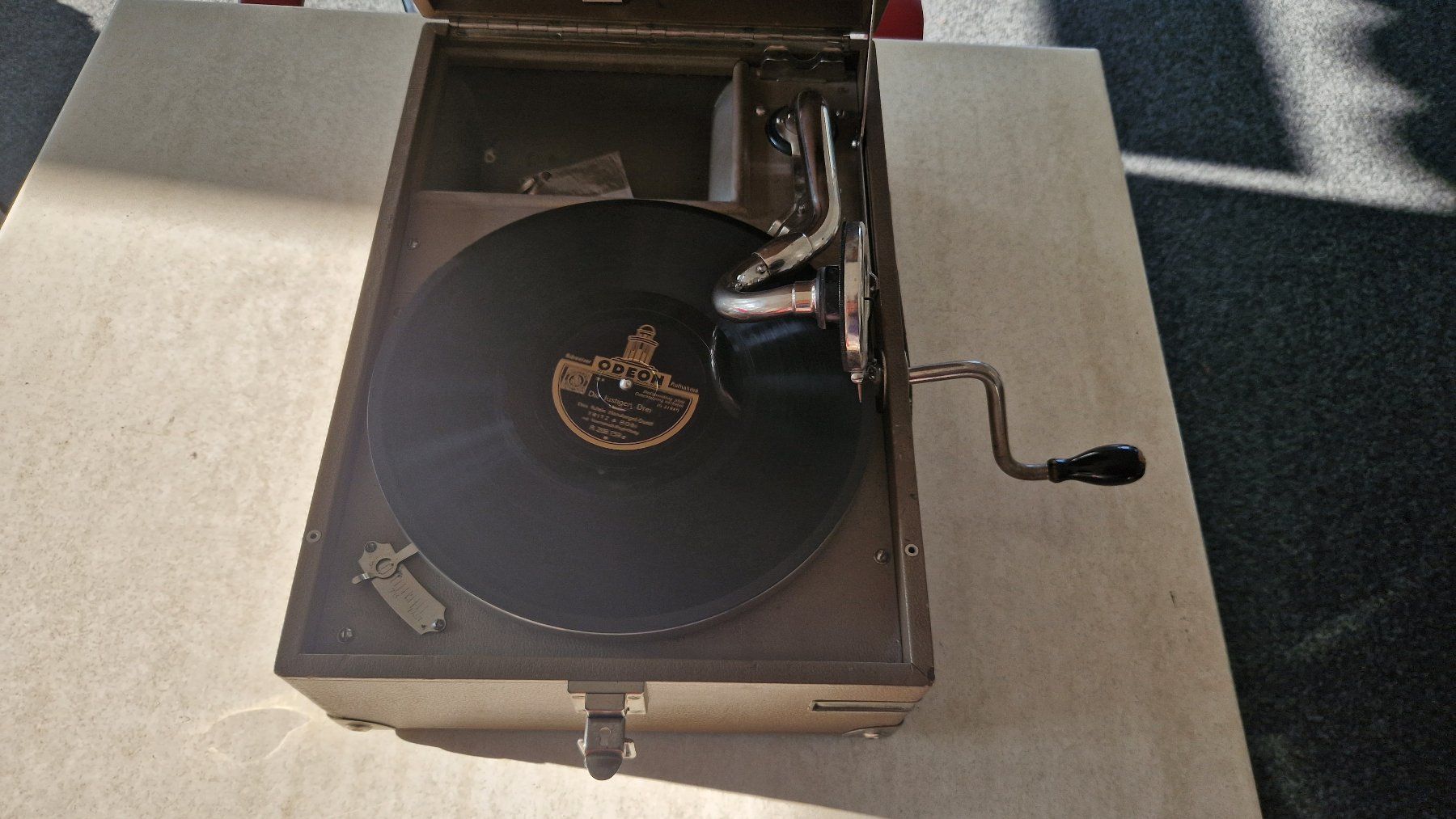 Giradischi: Vintage Grammophon – Usato da Regensdorf venduto da Beeker