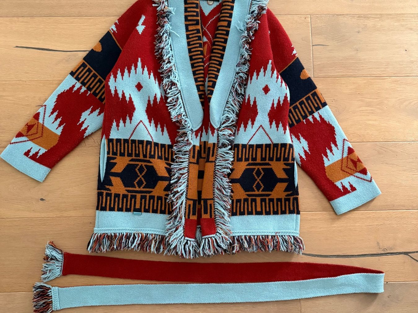 Alanui Giacche: Alanui Strickjacke – Nuovo (secondo la descrizione) da Bubendorf venduto da str_b80p 1