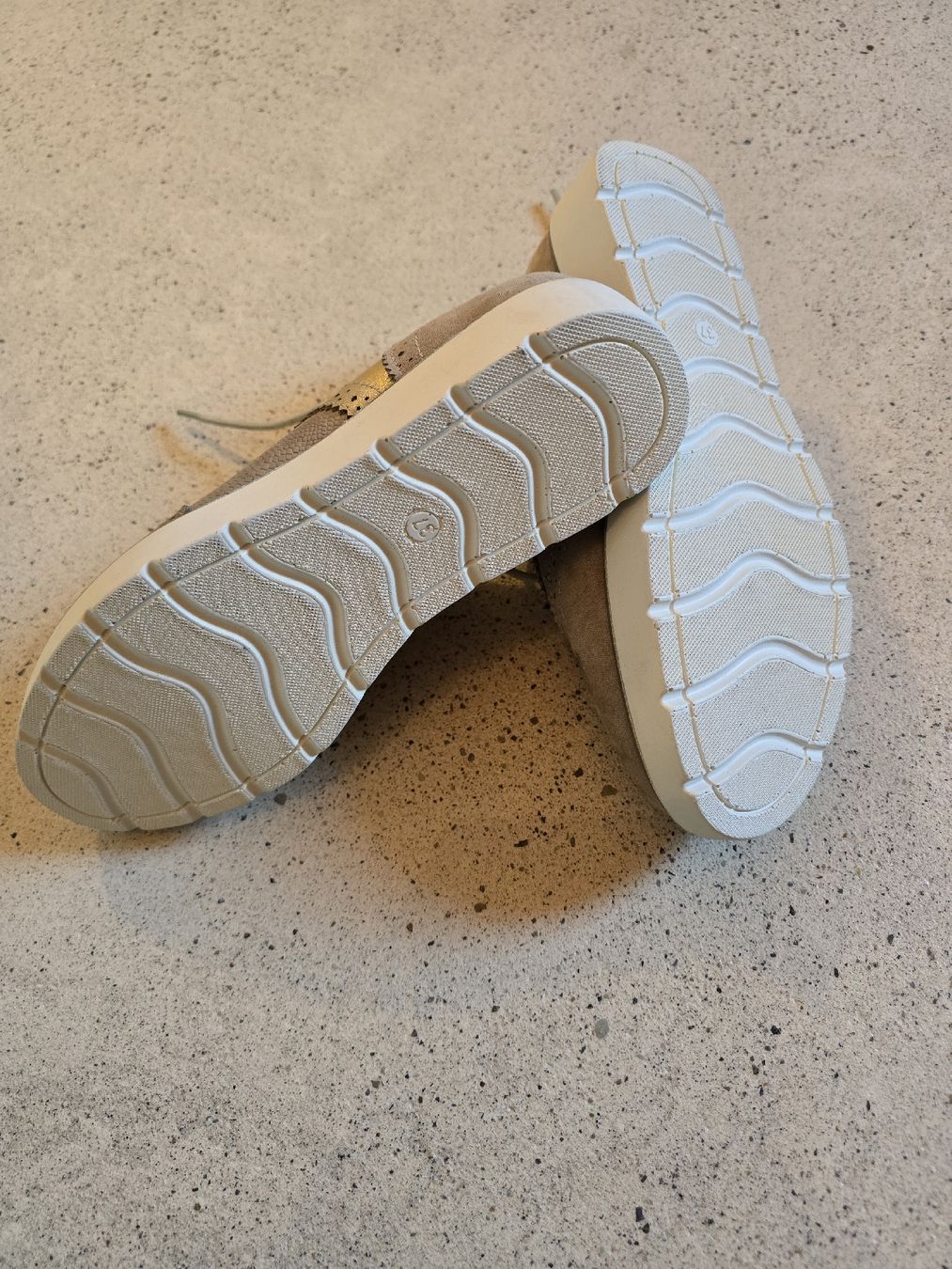 Anna Field Scarpe da donna: ANNA FIELD Schnürschuhe beige/gold Grösse 37 – Nuovo (secondo la descrizione) da Niederneunforn venduto da slowdown03 1