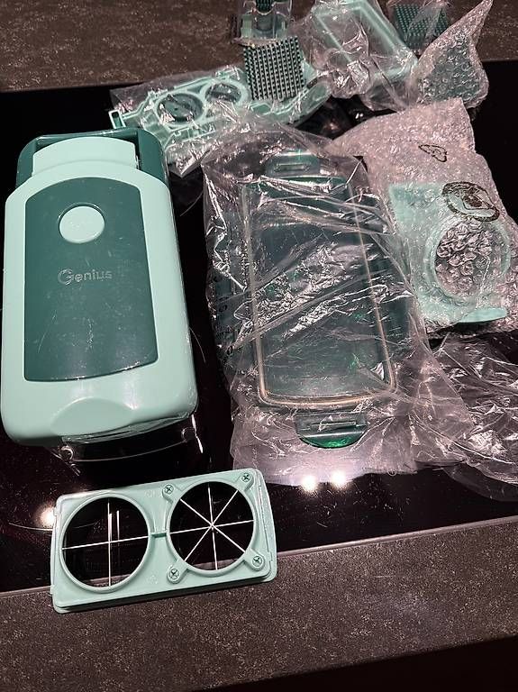Elettrodomestici da cucina: Neues Genius, Nicer Dicer Set – Nuovo e nell'imballaggio originale da St. Gallen venduto da das_986c