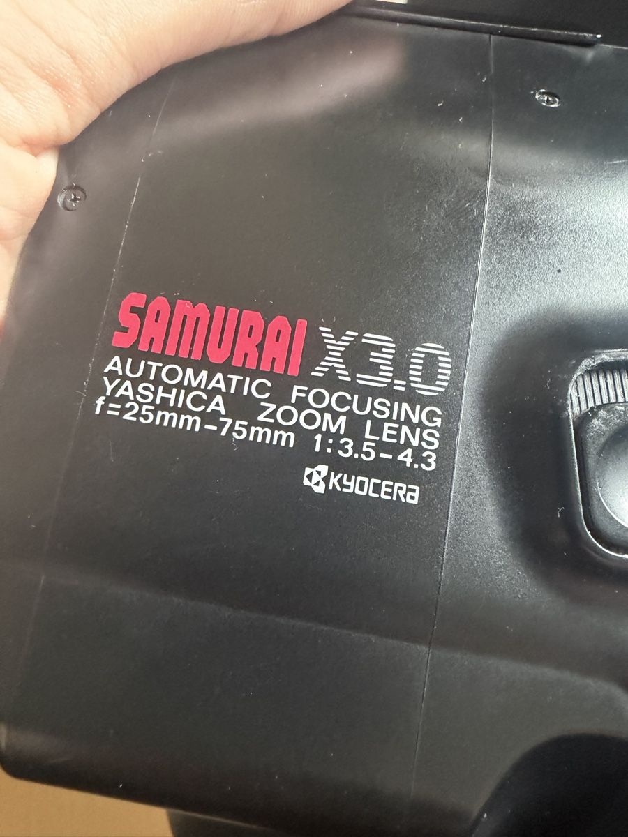 Fotocamera: Yashica Samurai X3.0 – Usato da Baden venduto da noli.r 1