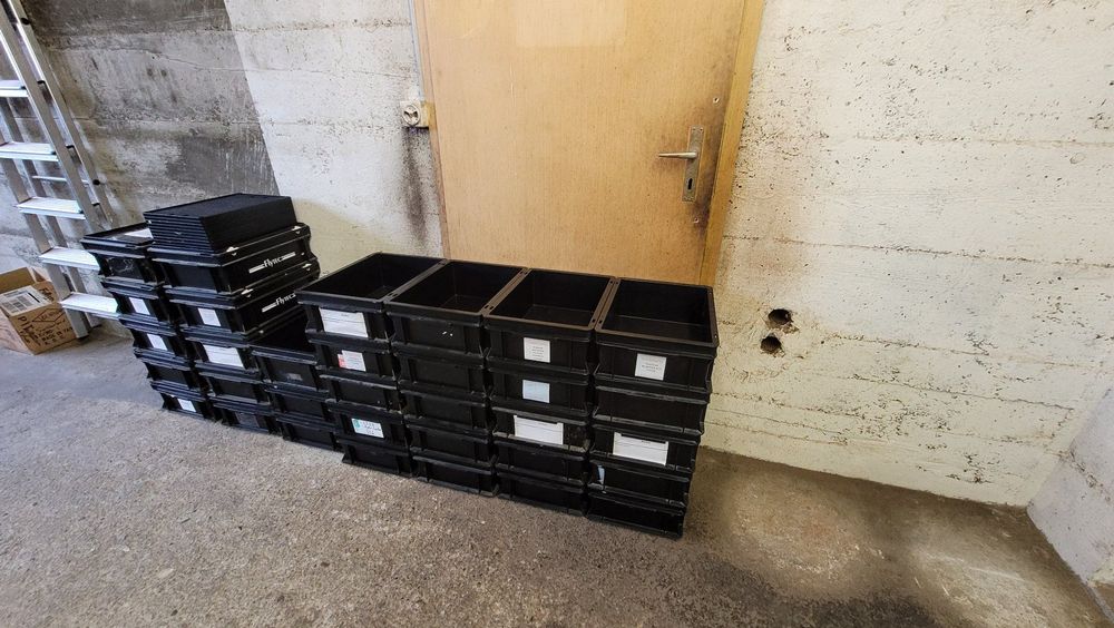 Sortiment schwarze UTZ Rako Kisten/Boxen | Kaufen auf Ricardo