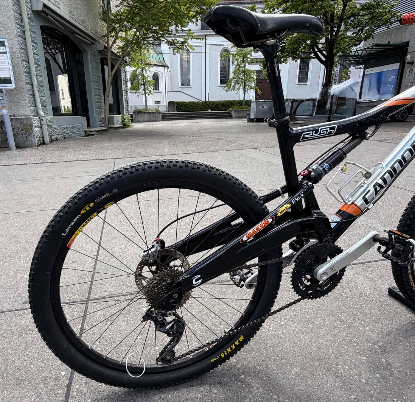 Cannondale Biciclette: Cannondale Rush 1000 - Size M mit Lefty Gabel – Usato da Dietikon venduto da gab_qz7y 1