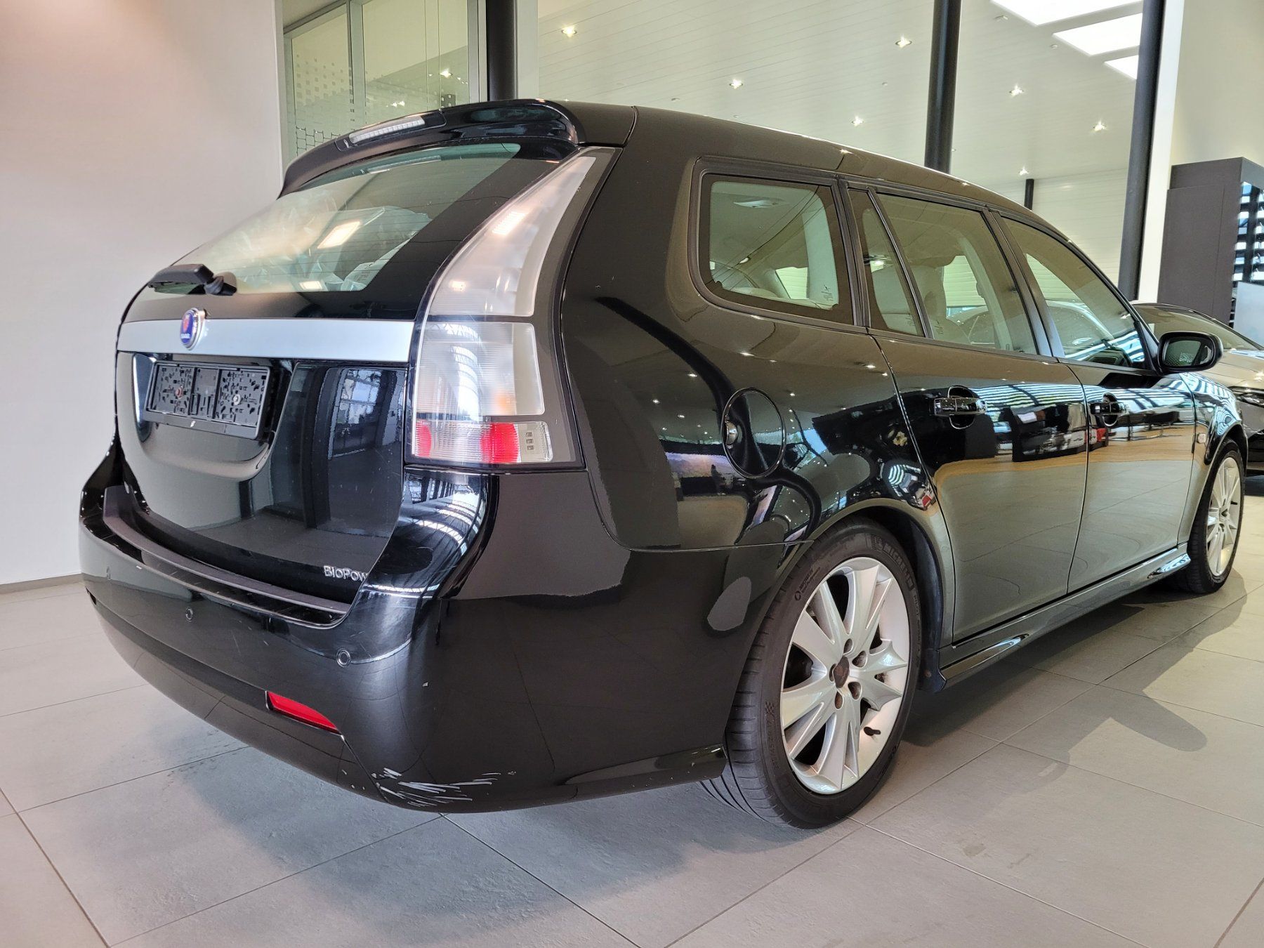 Saab Automobili: Saab 9-3 Sport 2.0 BioPower Vector – Usato da St. Gallen venduto da HirschAutomobileAG 1