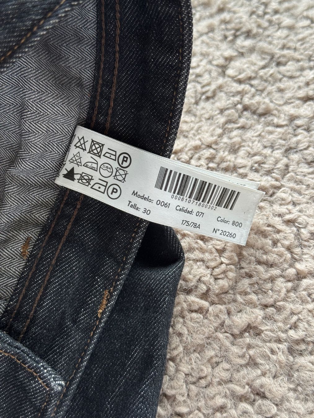 Massimo Dutti Jeans: Massimo Dutti | Jeans – Neuf (Voir description) à Horgen par onur_5 5
