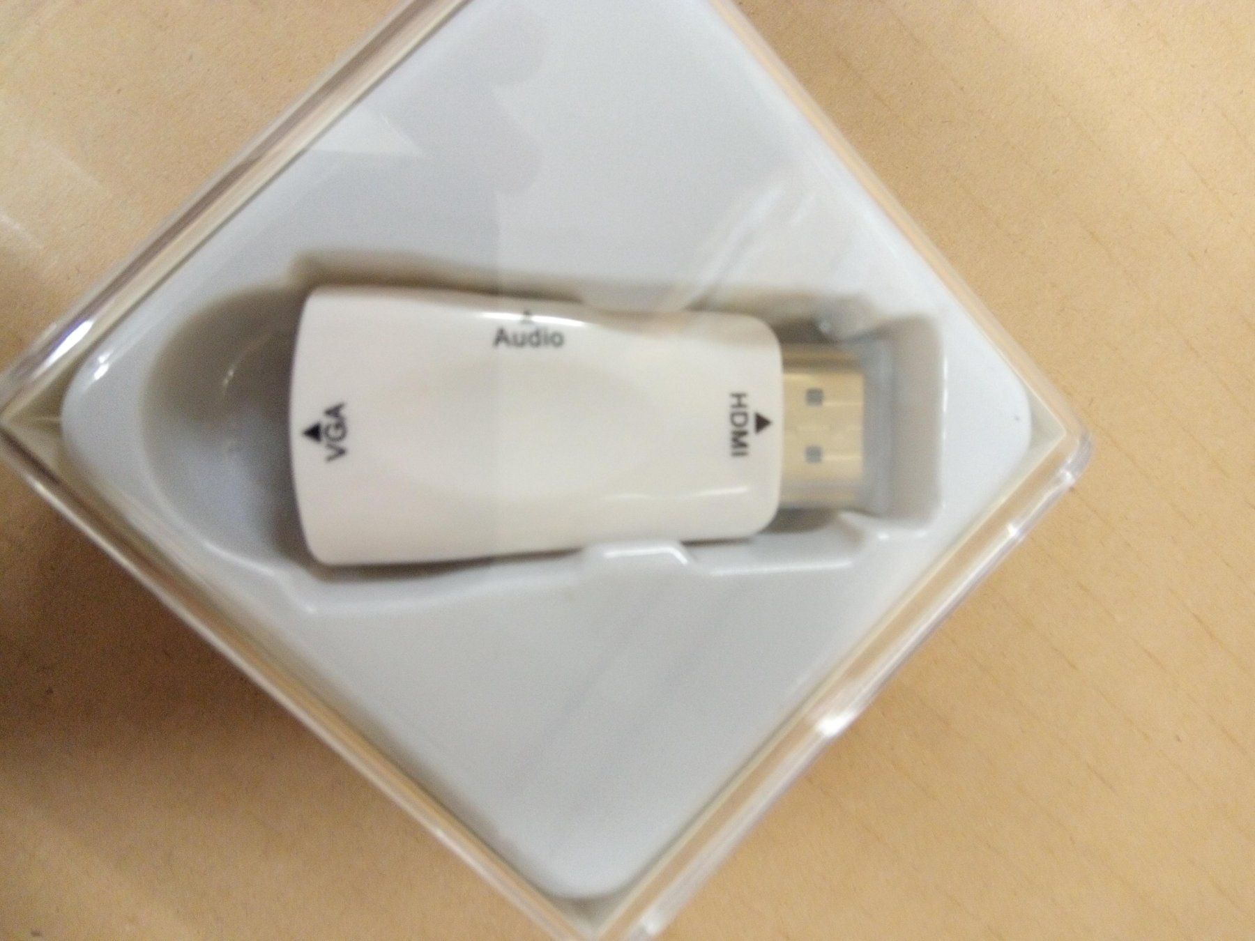 Adattatori: HDMI zu VGA Adapterstecker – Nuovo e nell'imballaggio originale da Ermatingen venduto da rik4rdo 1