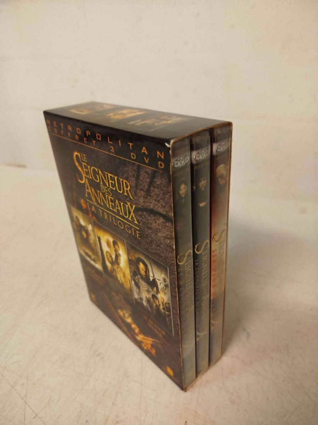 Alle DVDs: DVD Trilogie Seigneur des anneaux – Gebraucht aus La Chaux-de-Fonds von Emmaus2300CDF