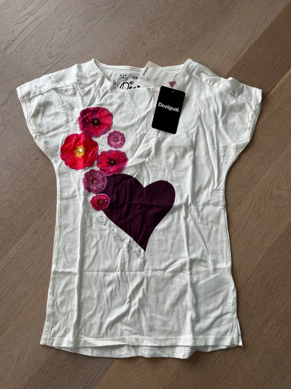 Desigual Camicette, T-shirt & Top: Tshirt DESIGUAL neuf!🌸 – Nuovo e nell'imballaggio originale da Corteglia venduto da Lalapimpi