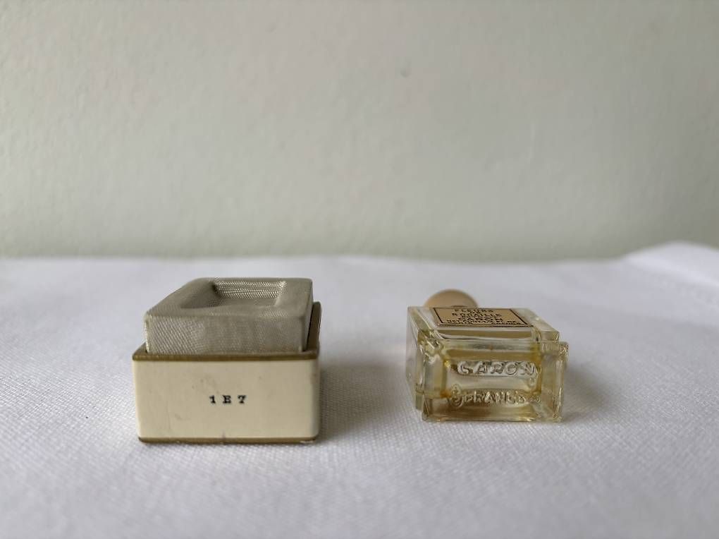 Flaconi: Flacon parfum Caron  – Usato da St-Blaise venduto da Poussinnette01 1