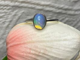 Wunderschöner Opal Ring, 925er Silber, Grösse verstellbar.