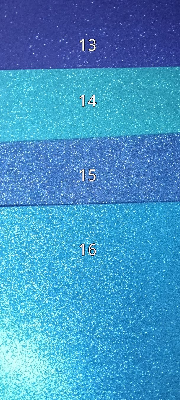 Kit bricolage: Moosgummi Glitter 40x60 – Nuovo e nell'imballaggio originale da Camorino venduto da Goccia