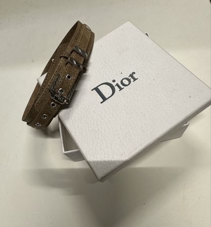 Collier femme, DIOR, cuir, parfait état.