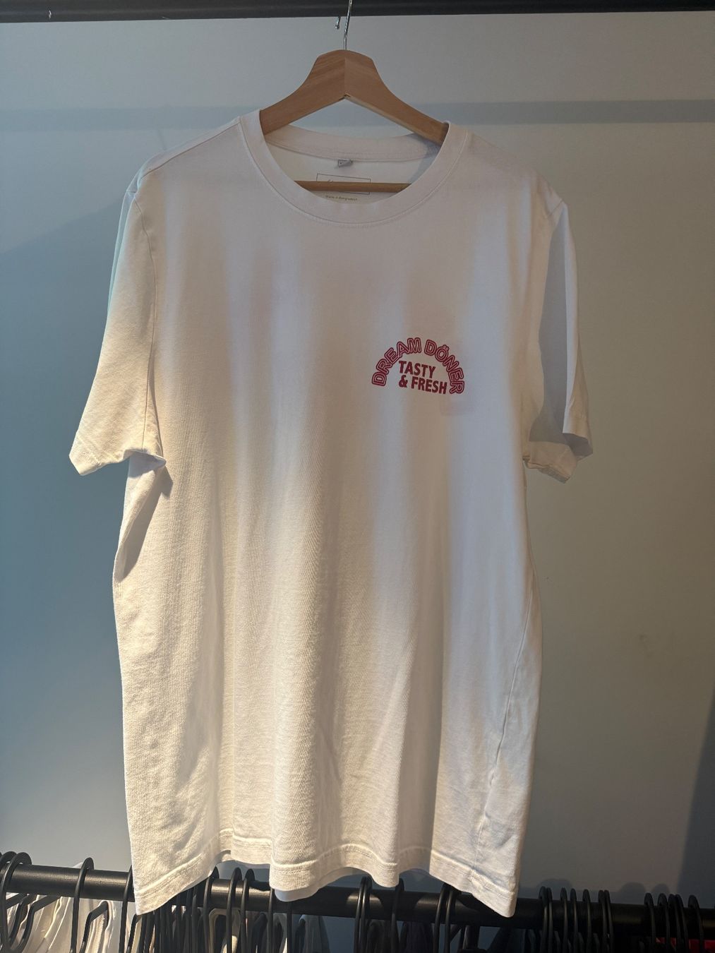T-shirt: Dream Döner T-Shirt – Usato da Meilen venduto da MiasanMia25 1