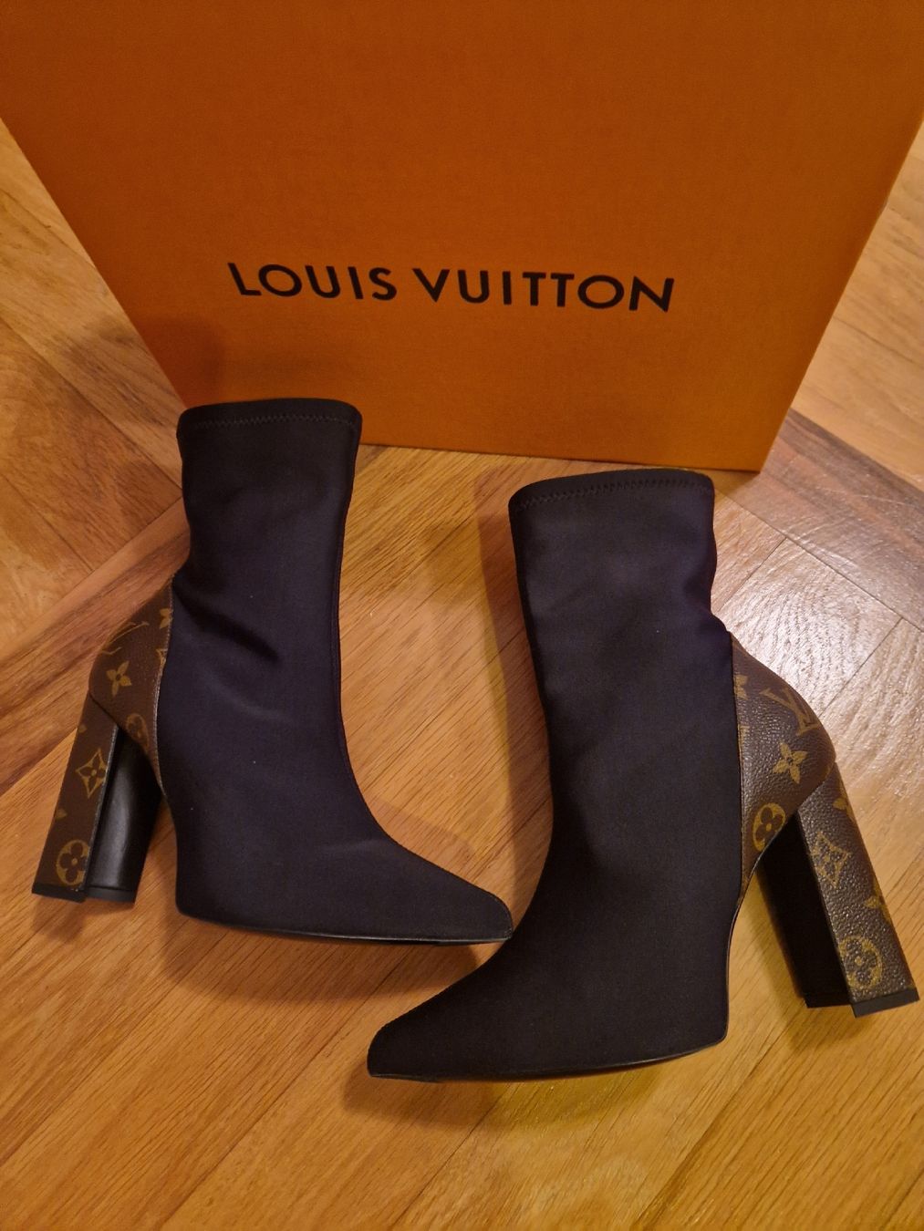 Scarpe per cavalli: Louis vuitton bottes – Nuovo e nell'imballaggio originale da Echandens venduto da insta_gram 6