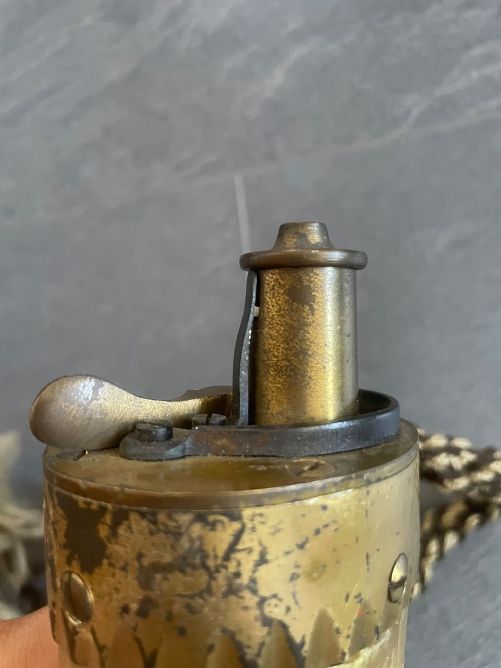 Bouteilles: Pulverhorn  – D'occasion à Unterlangenegg par can_rf8g 4