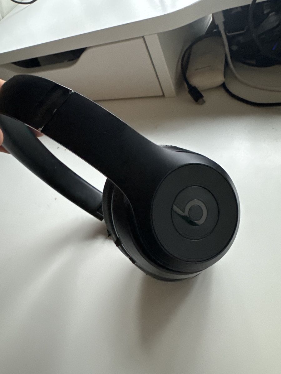 Beats Cuffie: Beats Solo 3 – Difettoso da Dornach venduto da John.999 1