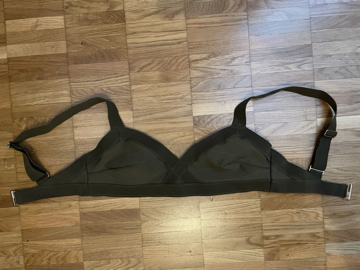 Badekleider & Bikinis: Haut de maillot – Neu (gemäss Beschreibung) aus Pont-de-la-Morge (Sion) von hel_bh28 1