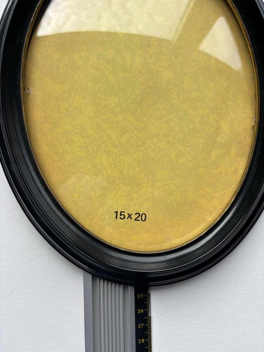 Cadres de tableaux: Bilderrahmen, oval – D'occasion à ZÜRICH par KaJotKe 1