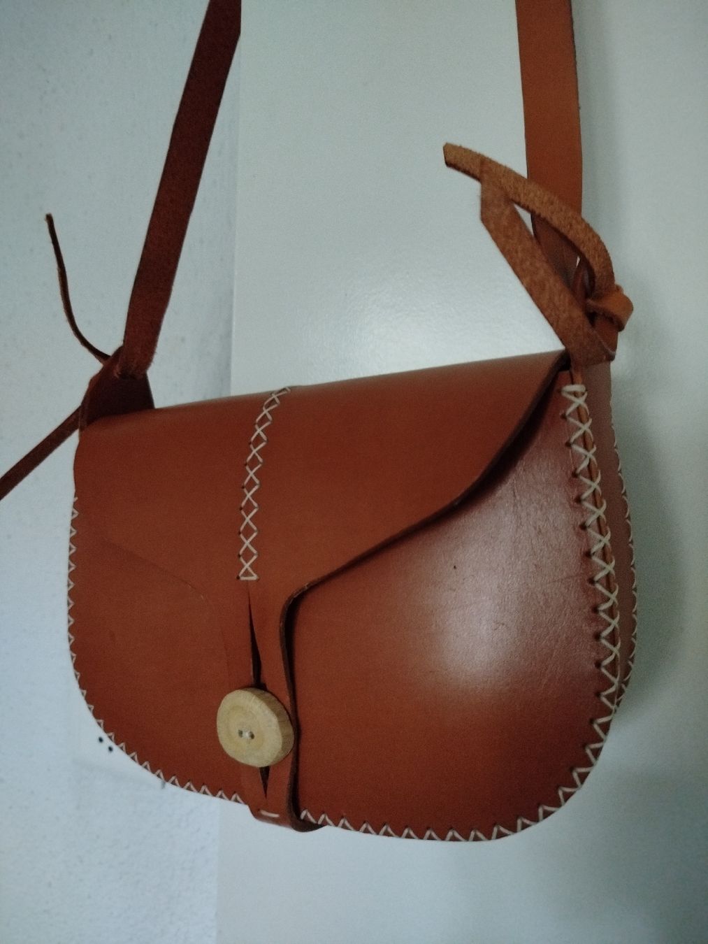 Taschen für Damen: Handtasche aus Kernleder – Neu (gemäss Beschreibung) aus wallisellen von kuriala555 6