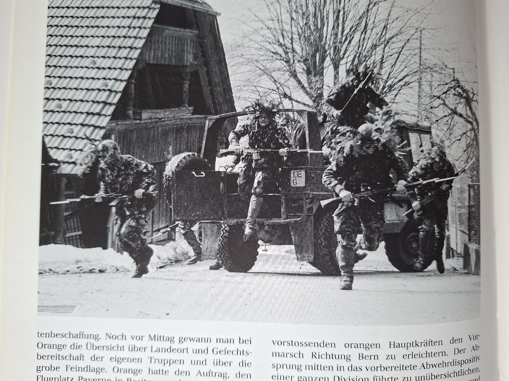 Libri: Schweizer Armee Militär Buch – Usato da Schwanden Sigrisw venduto da len_9yqg 9