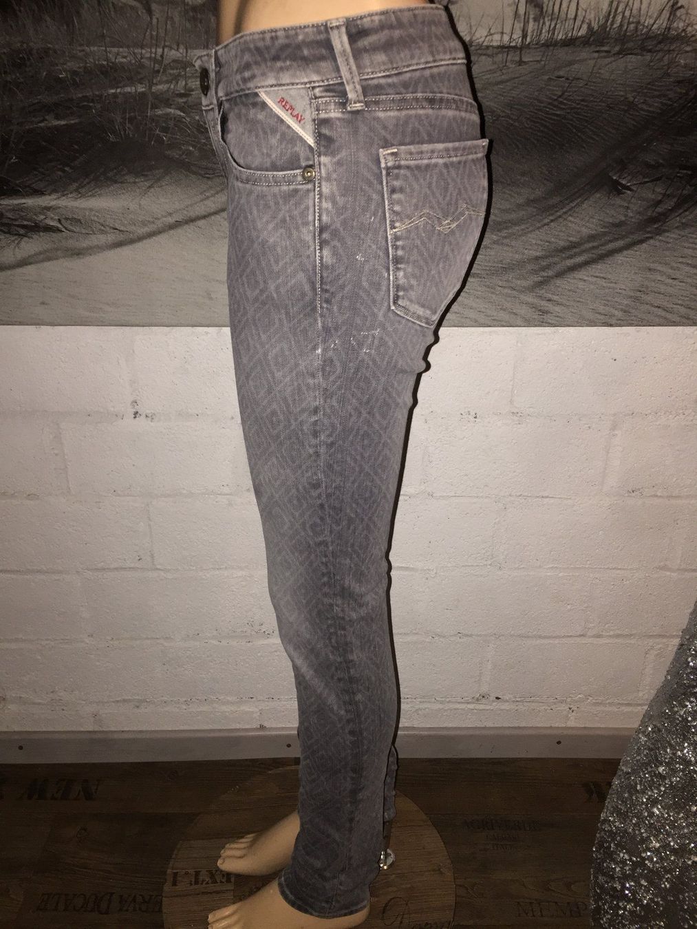 Replay Jeans: Jeans REPLAY "LUZ"    Taille / Grosse M – Usato da Cossonay-ville venduto da Super-Price-Quality 4