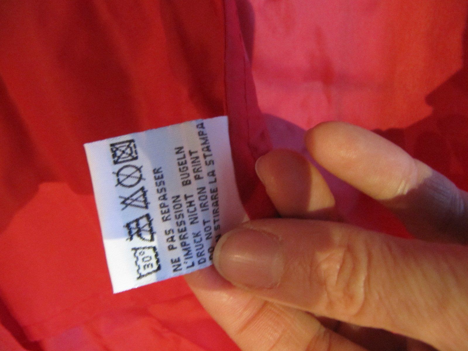 Giacche: regenjacke whale gr. M rouge - NEU – Nuovo e nell'imballaggio originale da Arbedo venduto da nadia1973 3