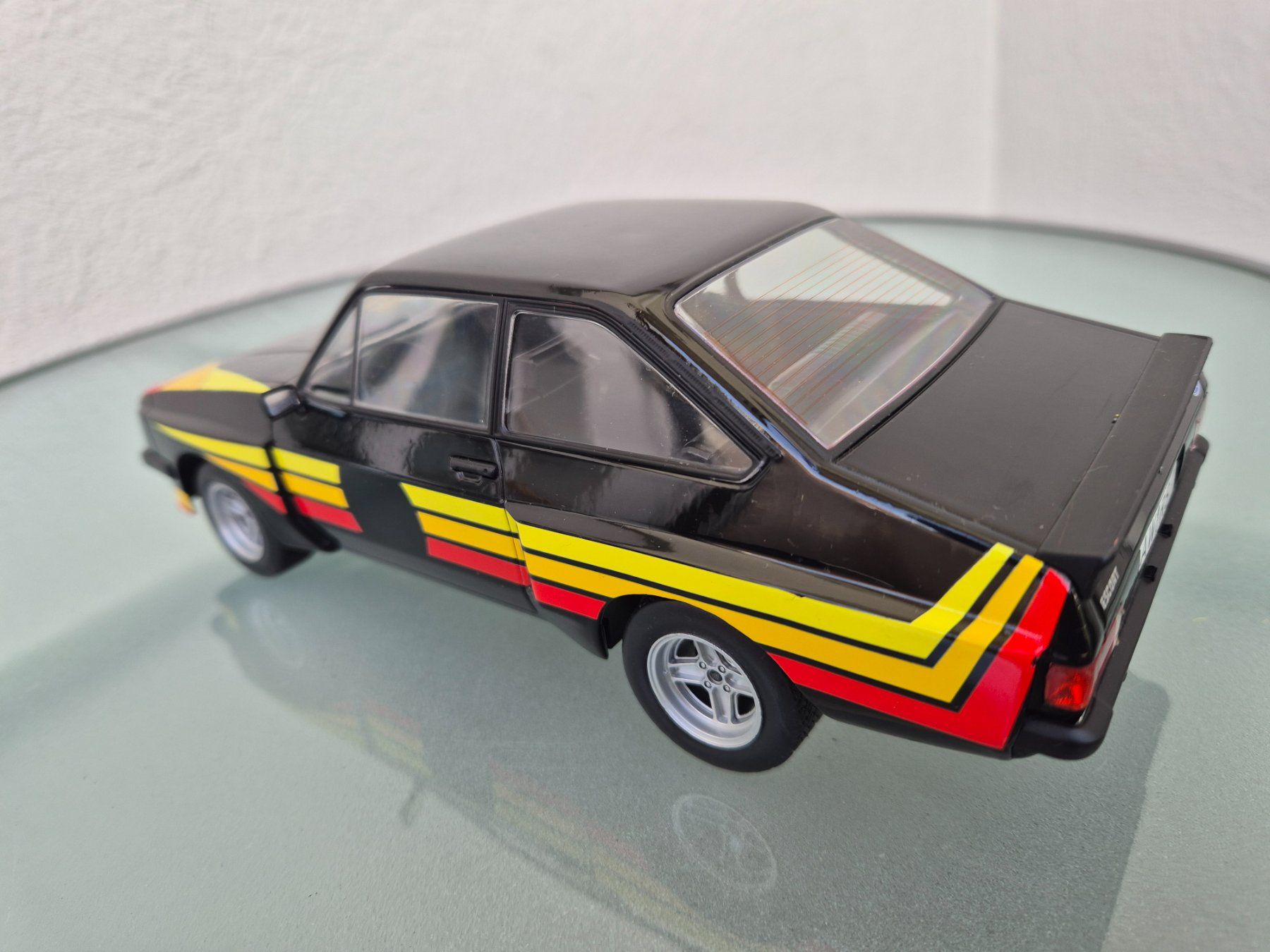 Ford Voitures modèles: Ford Escort RS MK2 Zakspeed. 1:18 – D'occasion à Oberbuchsiten par laffite54 6