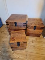 3 Holzkisten / Schatzkisten mit Henkel, aus Holz