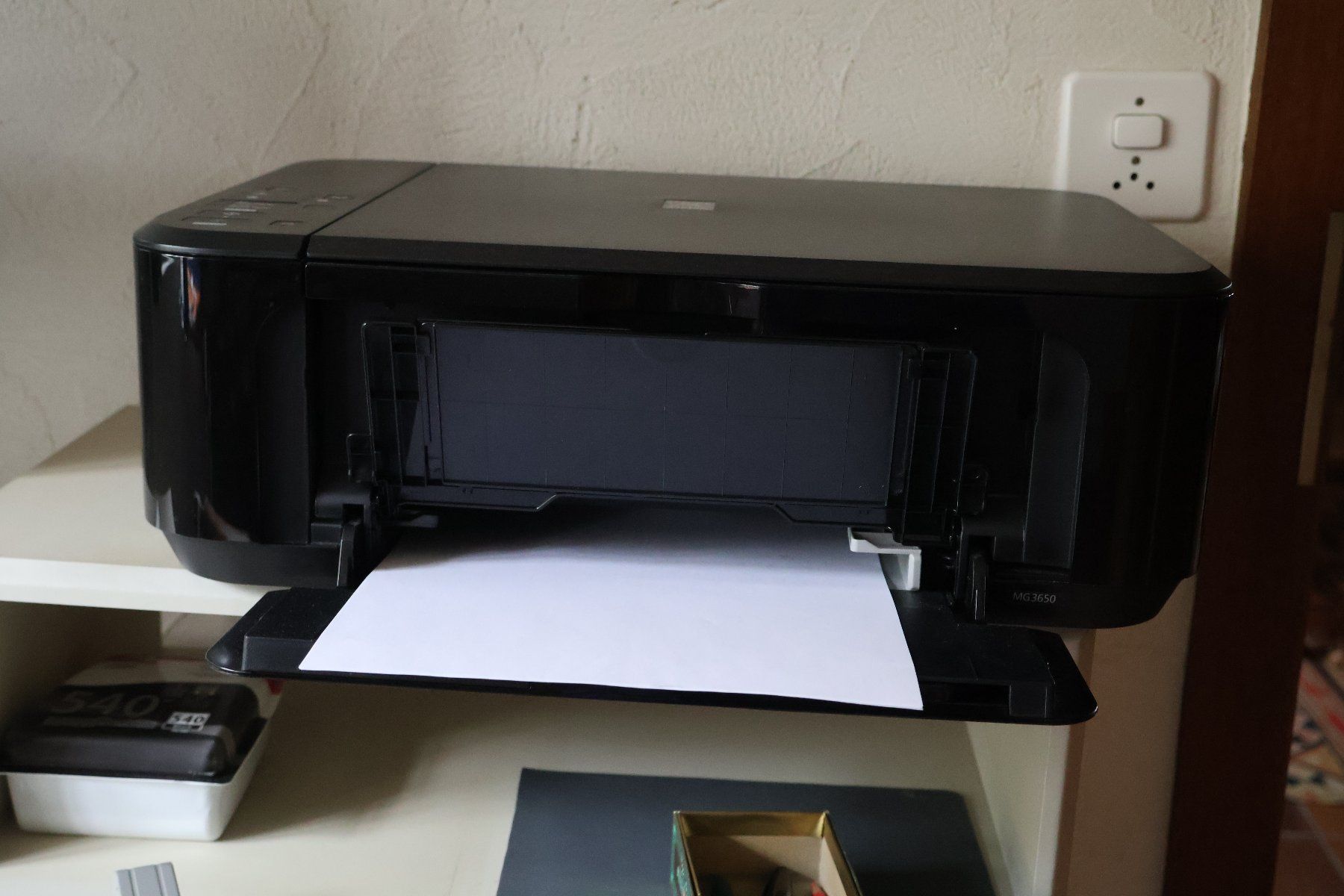 Hewlett Packard PC: HP All-in-One PC – Usato da Therwil venduto da WCP4153 4