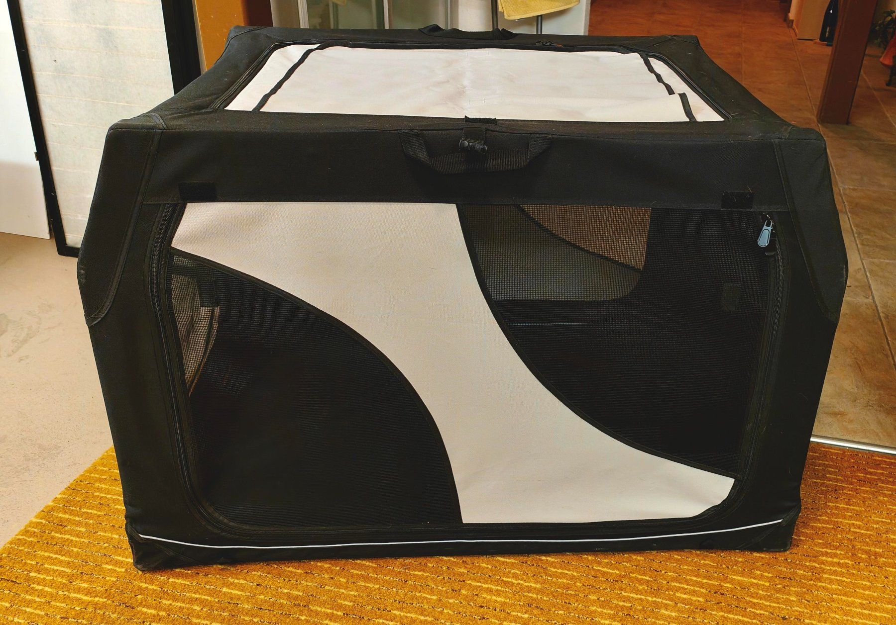 Trixie Cages, transport & sécurité: Faltbare Hundebox – D'occasion à Noflen BE par dogs4life