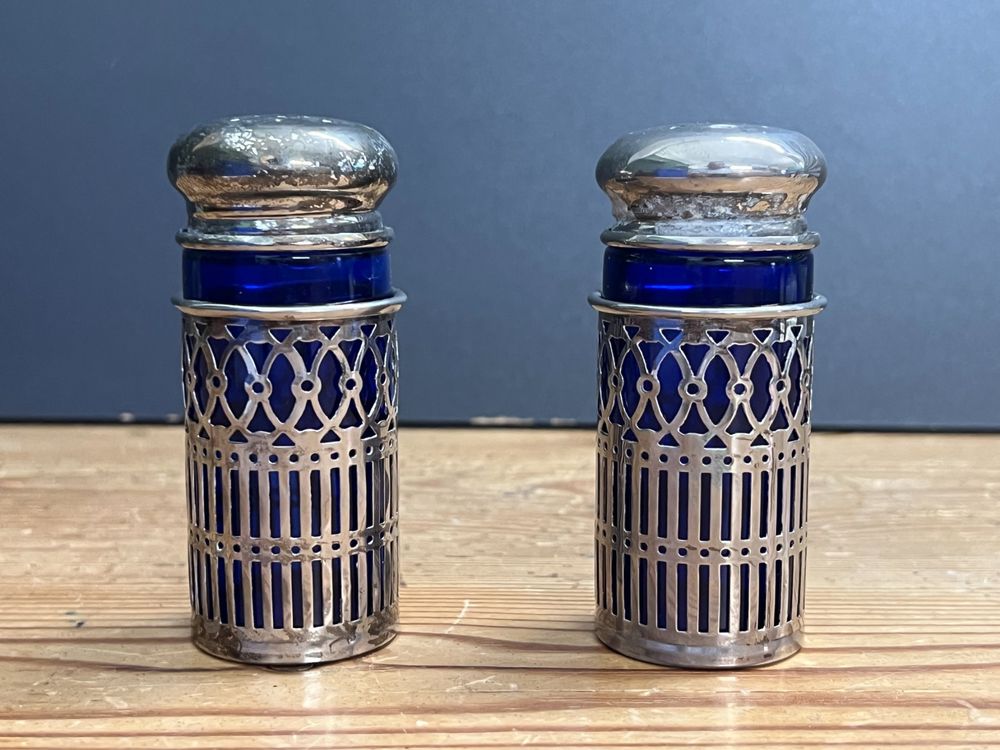 Salz- Und Pfefferstreuer Aus Glas – Mosaik-Design Mit Blumen & Schmetterlingen, 85 Ml Fassungsvermögen, 2 Stück
