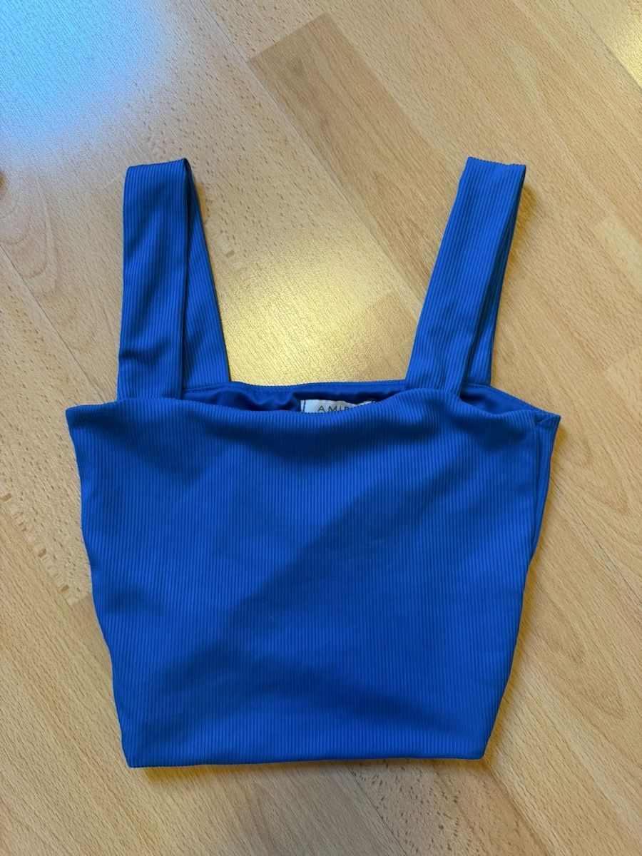 Lots de vêtements: Party Oberteile 7 Stück – D'occasion à Riehen par dku_s9gx 5