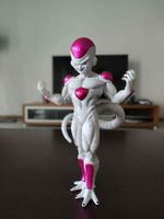 Incroyable Figurine De Freezer - Dragon Ball Z