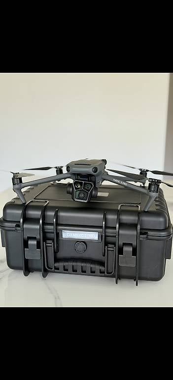 RC Modellbau: Dji Mavic 3 Pro – Gebraucht aus Locarno von RicardoFuentes