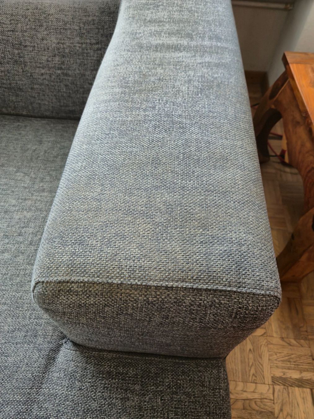Interio Sofas: Grosses Ecksofa grau, Interio, gut erhalten. – D'occasion à Vaduz par Zebu02 1