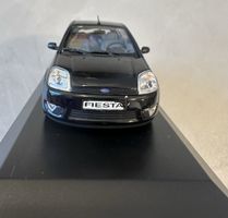 Ford Fiesta Schwarz 1:43 Minichamps Paul’s Model 