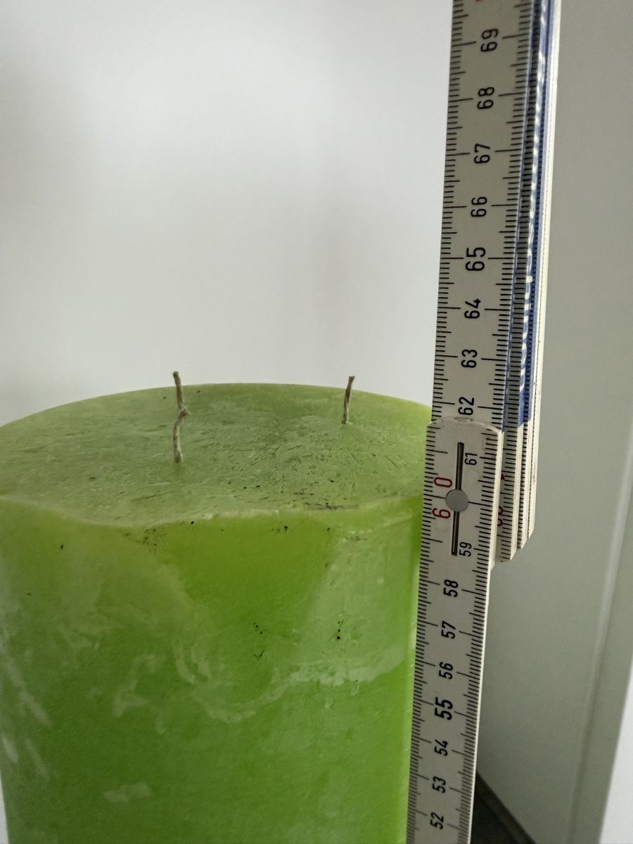 Candele: Grosse grüne Kerze – Usato da Bertschikon venduto da xty_yf6h 2