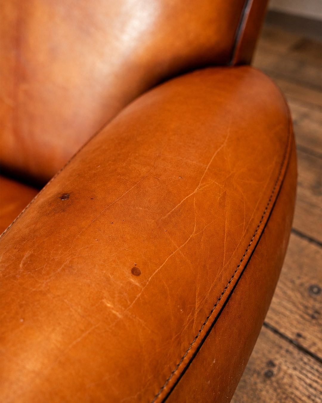 Poltrone: FAUTEUIL CLUB BOWLER – Usato da Moutier venduto da Vintage-signature 5