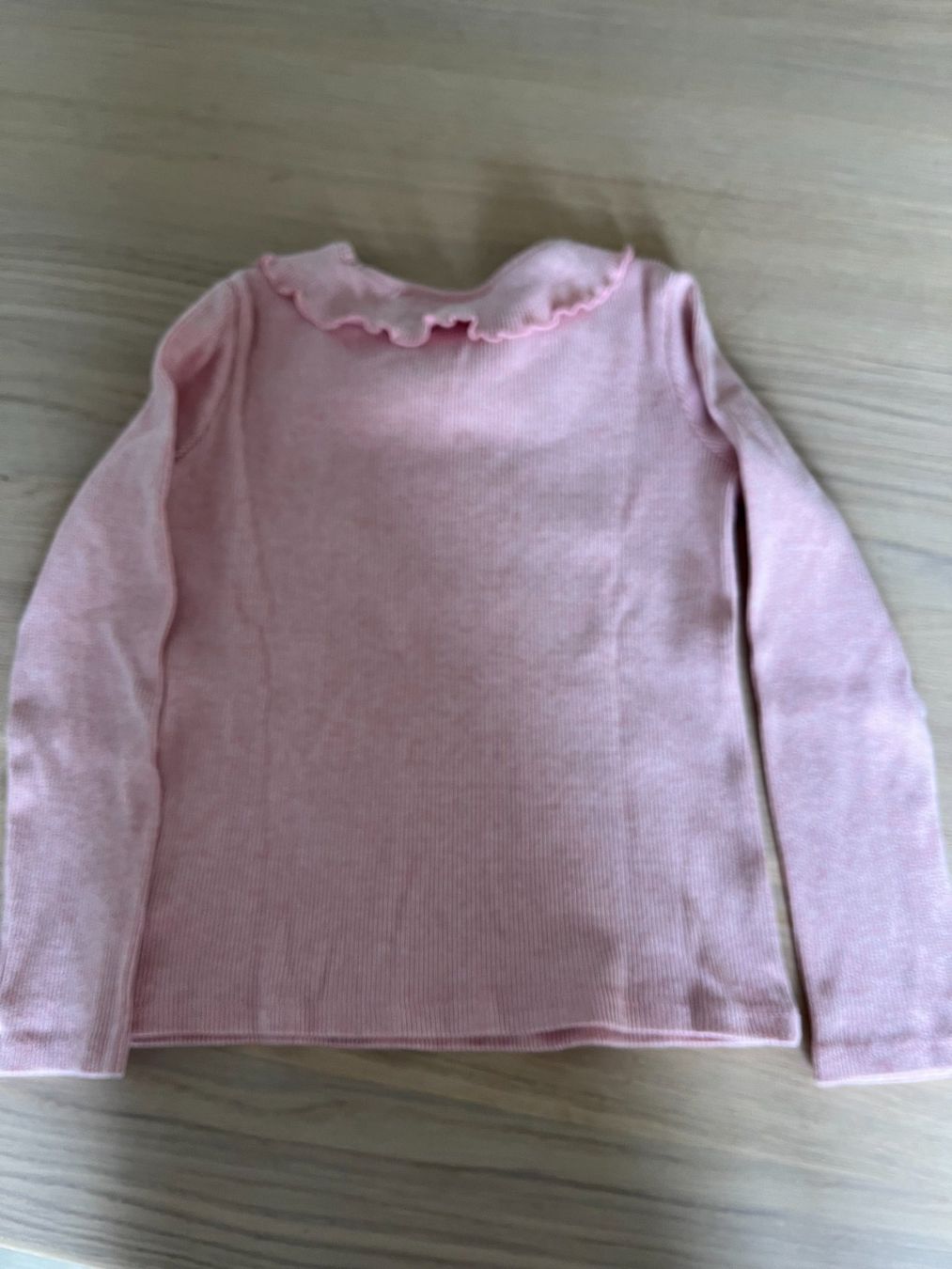 C&A Camicette, T-shirt & Top: Langarmshirt rosa Gr. 140 C&A – Usato da Oberrieden venduto da mcl_g5vk 1