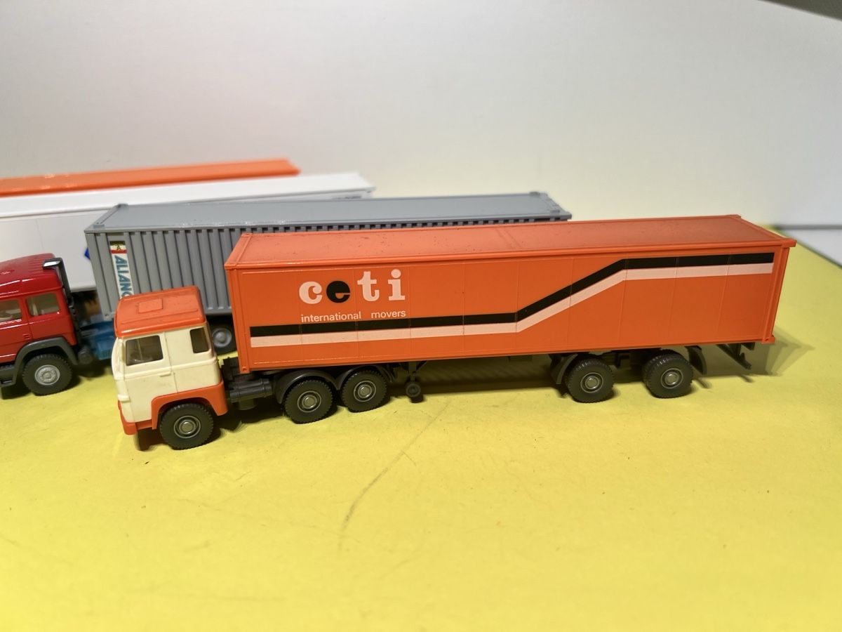 Wiking Modellini d'auto: 5x Wiking Container-LKW in 1/87 – Usato da Weinfelden venduto da Kammerflimmern 2