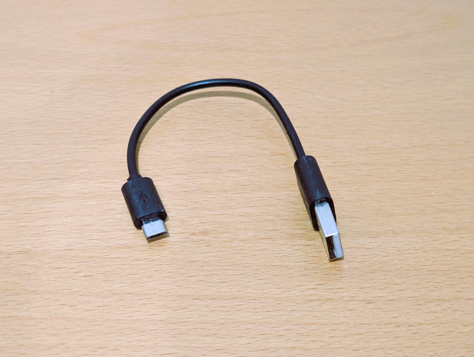 Cavi: Adapterkabel USB-A auf Micro-USB – Usato da Pfäffikon SZ venduto da RainerZuefall