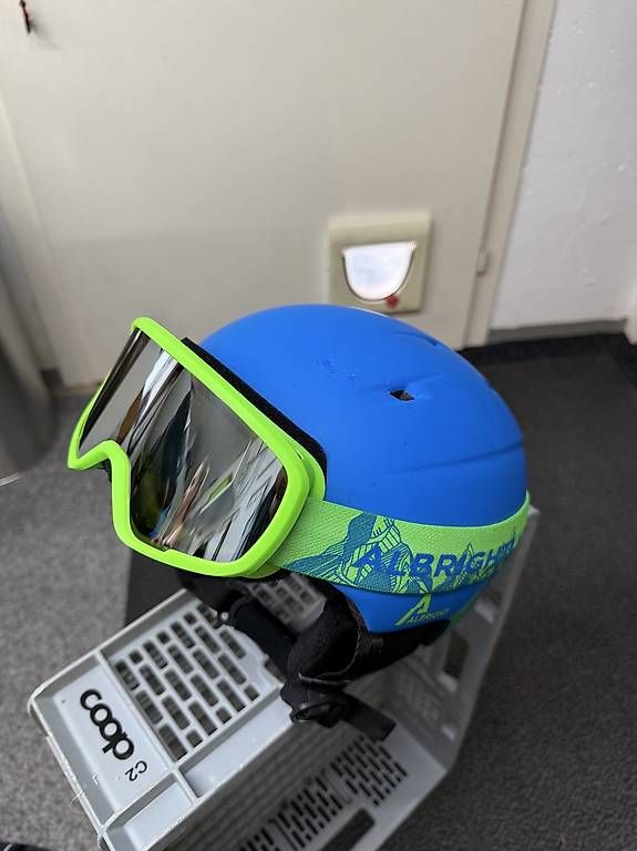 Caschi: Skihelm & Skibrille – Usato da Staad SG venduto da met_k62l