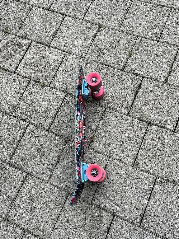 Skateboards: Kinder Skateboard – Usato da Trimmis venduto da pamamiga 1