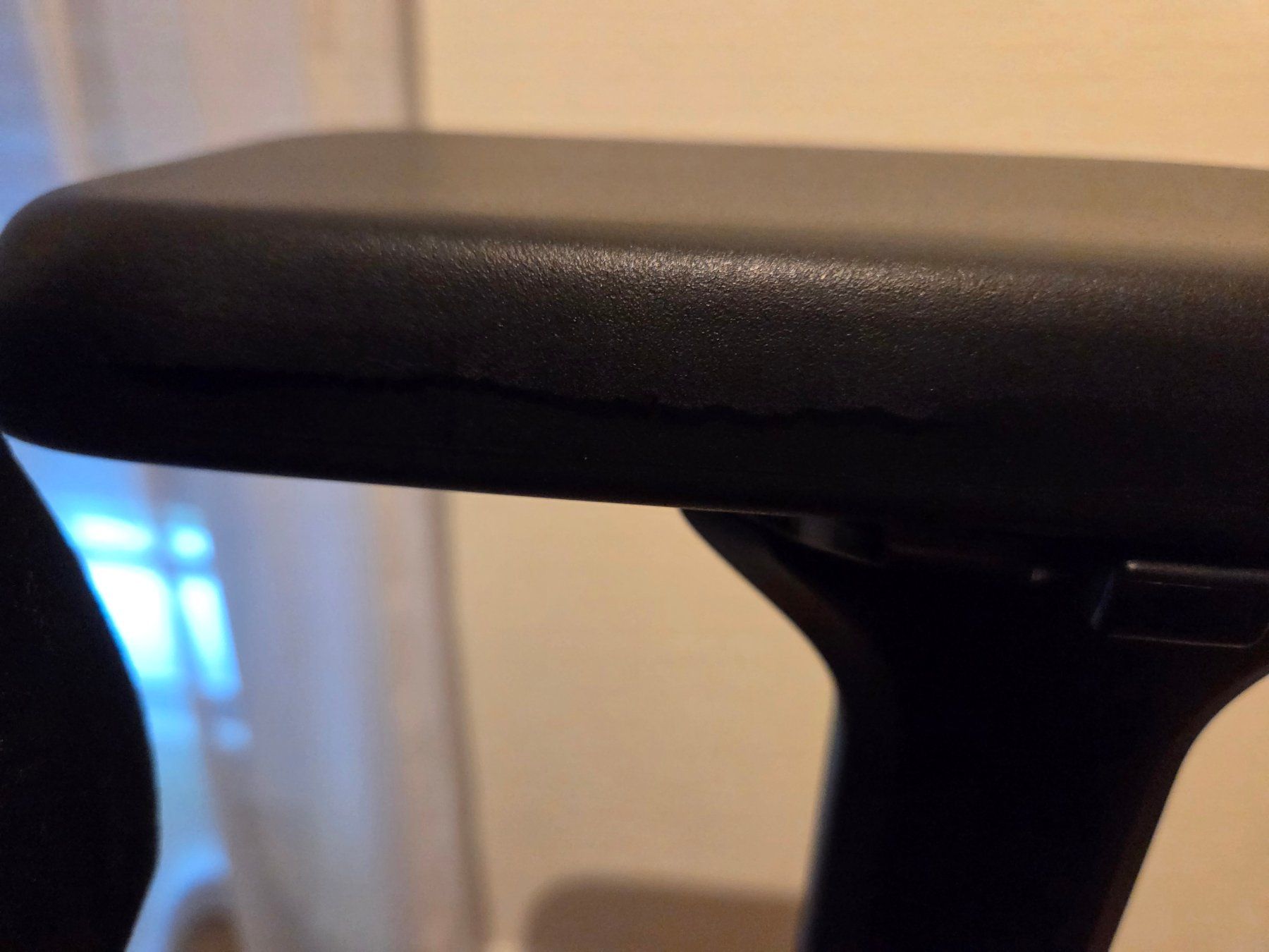 Secretlab Sedie: Secretlab Titan Gaming Stuhl 2020 ca. 2 Jahre alt – Usato da Wetzikon ZH venduto da Eyera 4