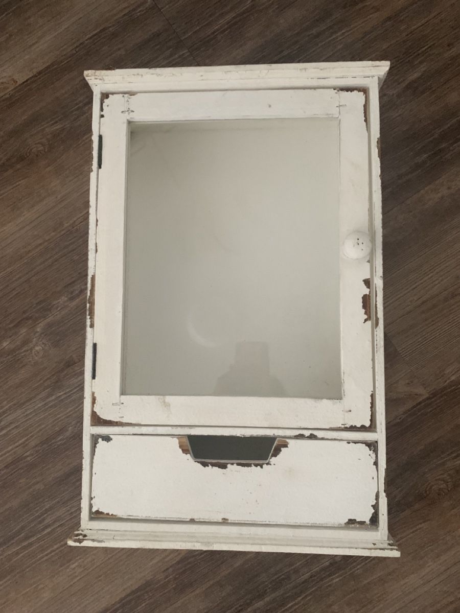 Armadi: Shabby chic Schränkli – Usato da Emmen venduto da Bgucci_girl 3