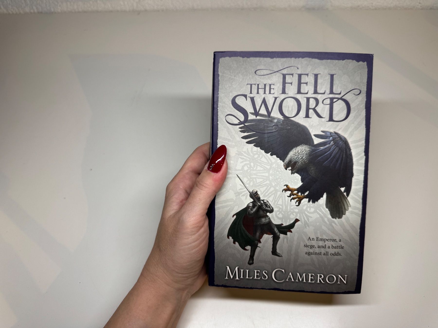 Libri: NOVEL: Miles Cameron, The Fall Sword – Usato da Grosswangen venduto da English_books