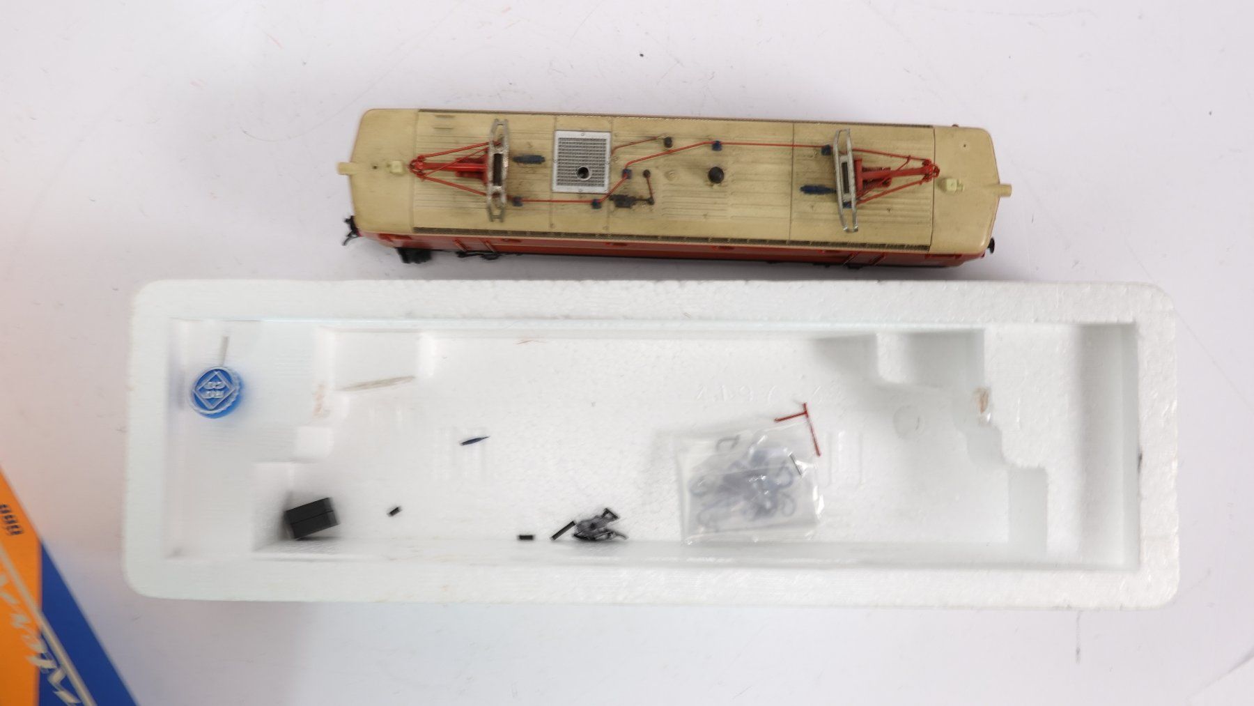 Roco Modellini di ferrovie: e70 Roco 04197S ÖBB BR 1044 E-LOK / Bastelware – Difettoso da Thun venduto da evinka_gmbh 6