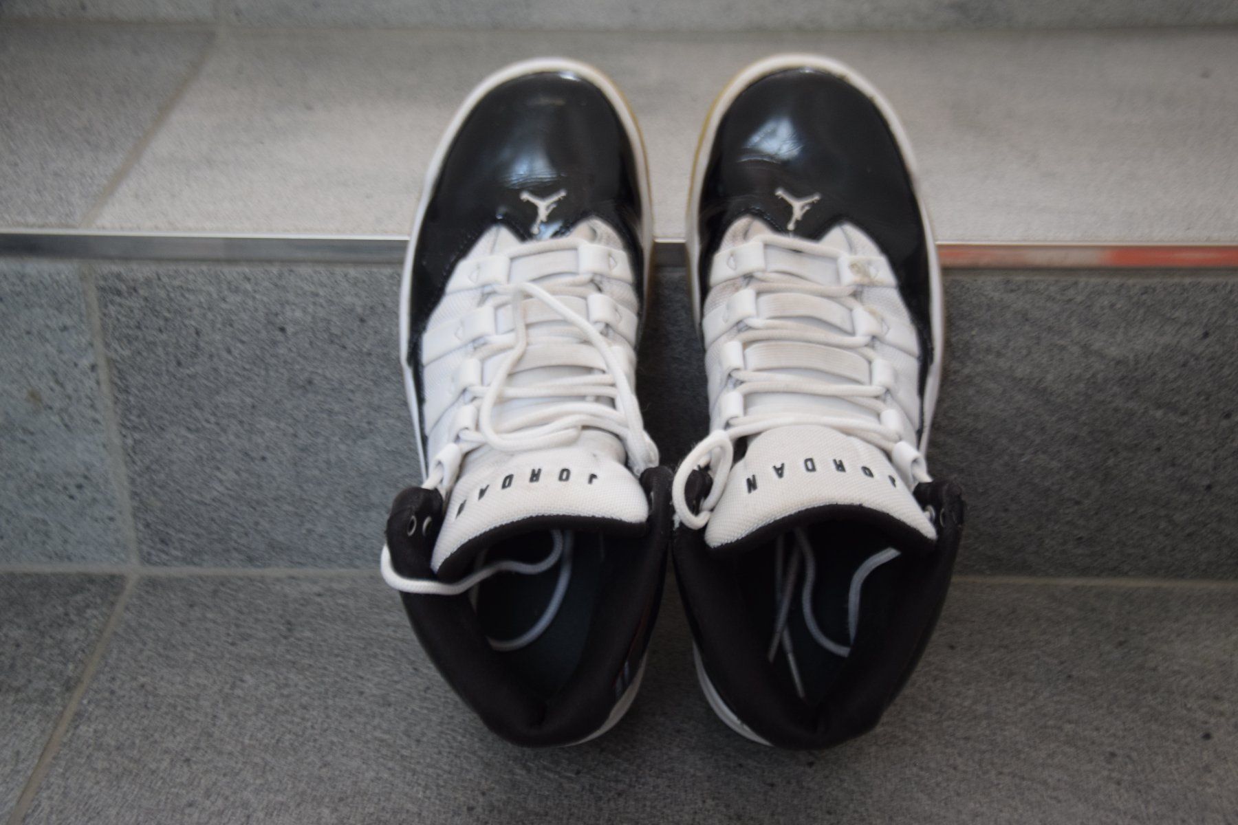 Jordan Scarpe da uomo: Air Jordan Max Aura Black & white gr. 41 – Usato da Mezzovico venduto da finsteraar 2