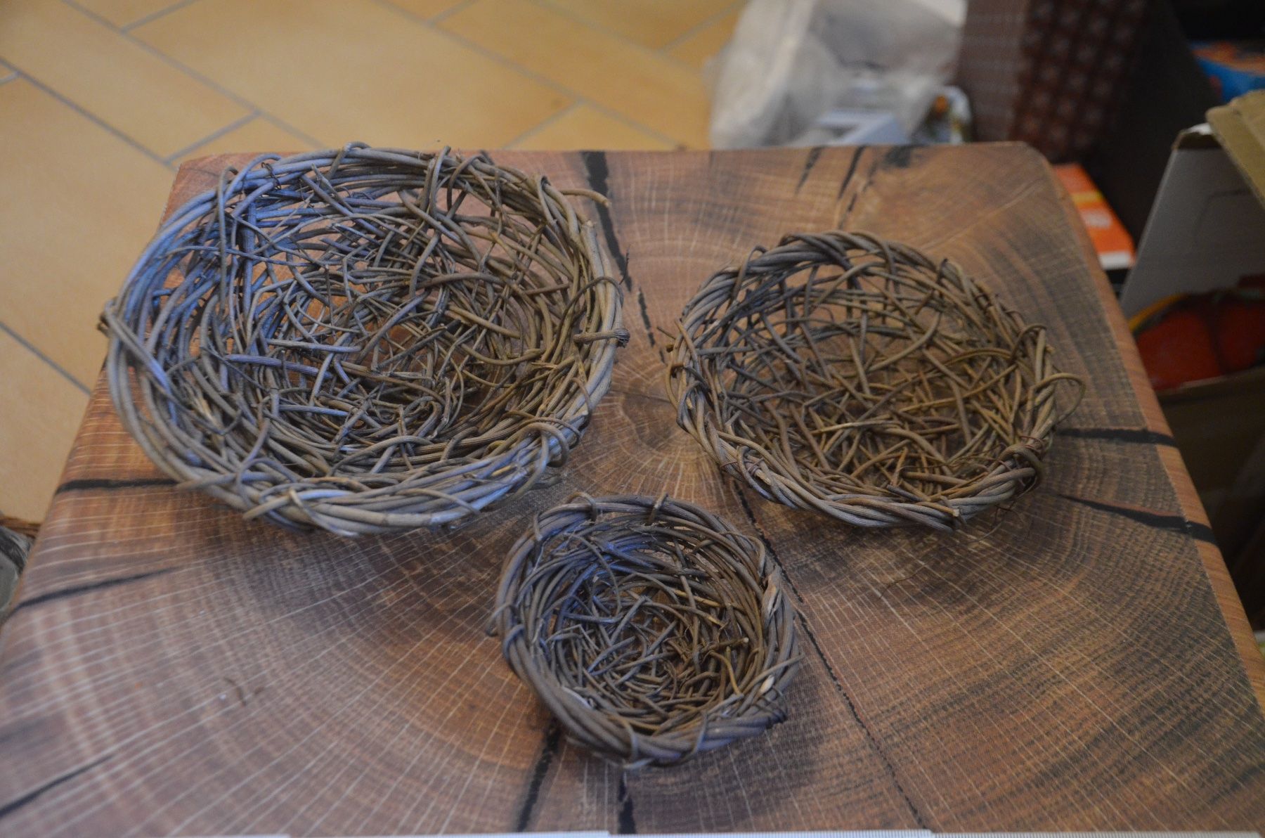 Tutte le decorazioni: OSTERN KORB – Usato da Chiasso venduto da Dolly015