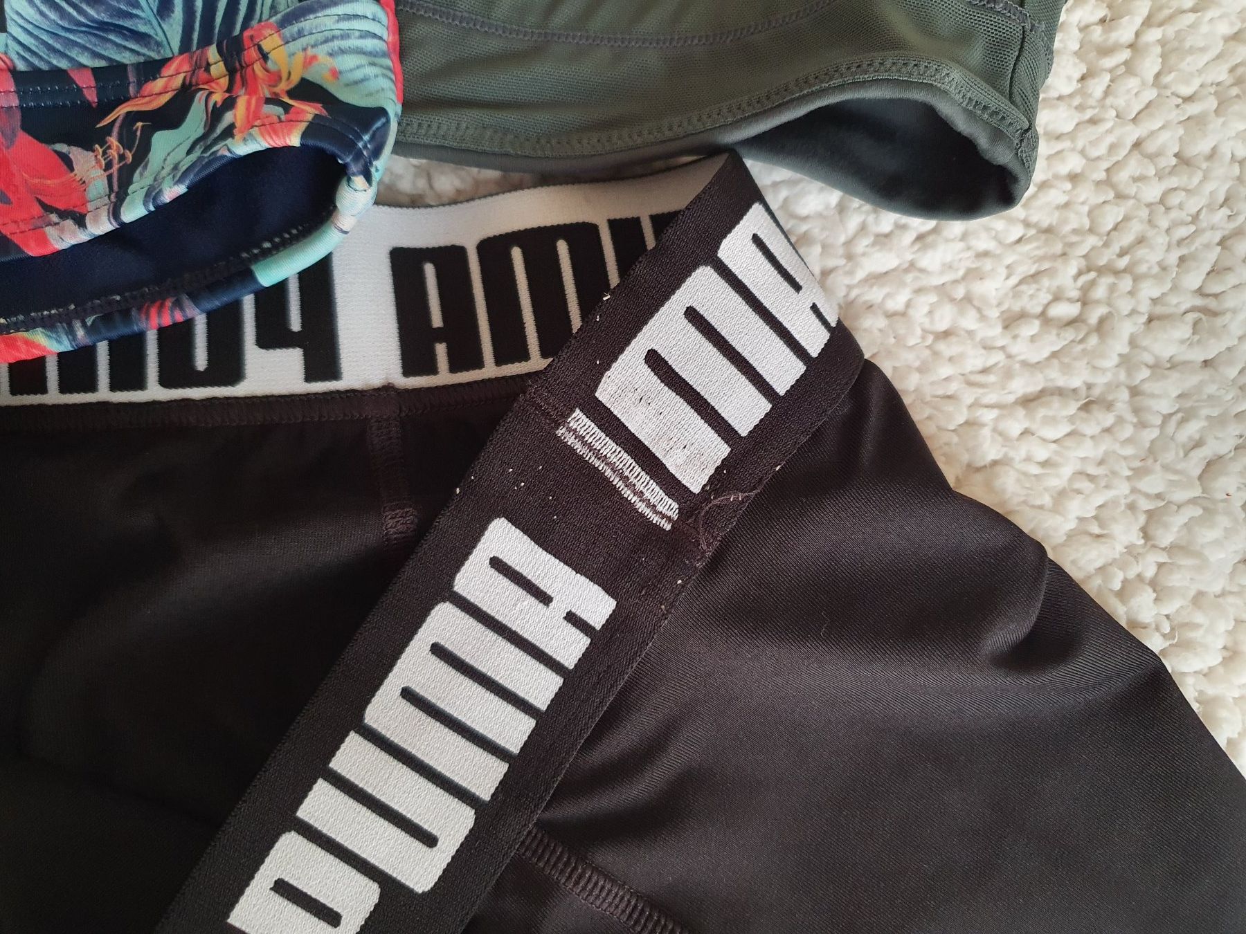 Oysho Lotti di vestiti: Sportkleiderpaket Gr. S/M – Usato da Neunkirch venduto da M.Costa1 6